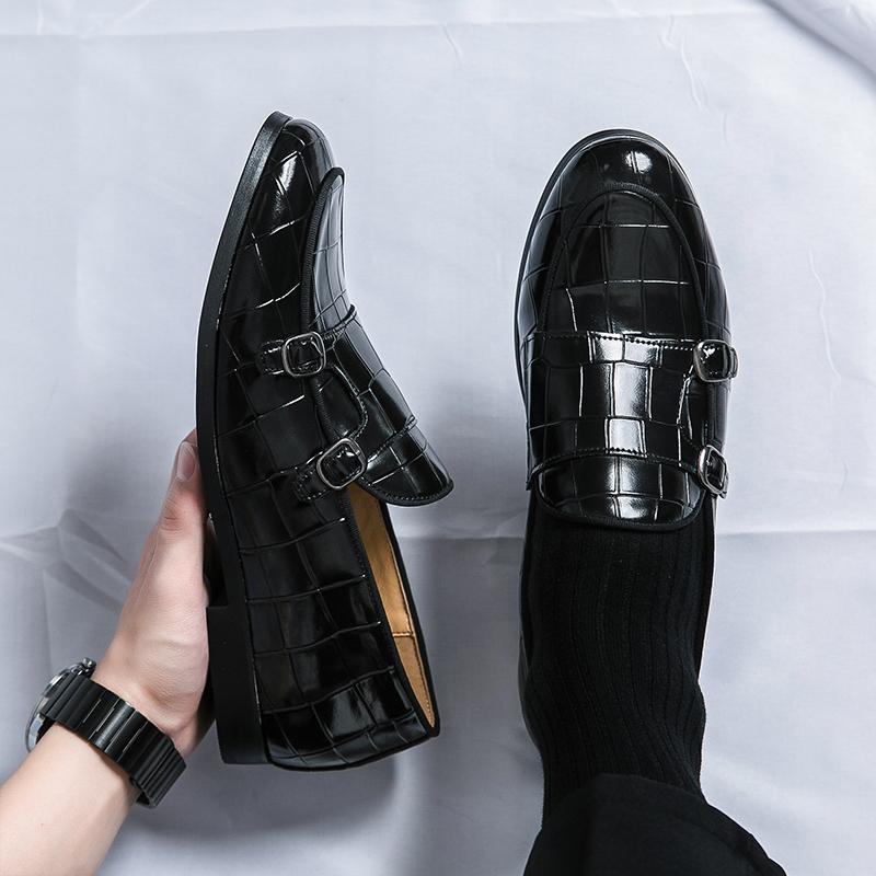 New Men‘s Pointed Charm Monk Strap Patent Leather Shoes British Gentleman Oxfords Designer Moccasins Wedding Dress Footwear