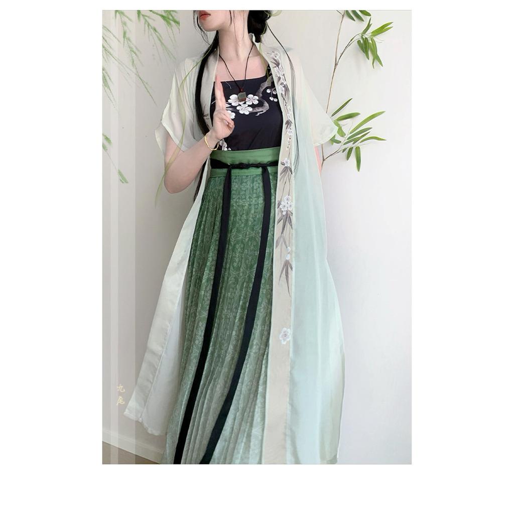 Chinese Song Dynasty Style Hanfu For Women Short-sleeved Waist-length Pleated Skirt Daily Commuting Suit