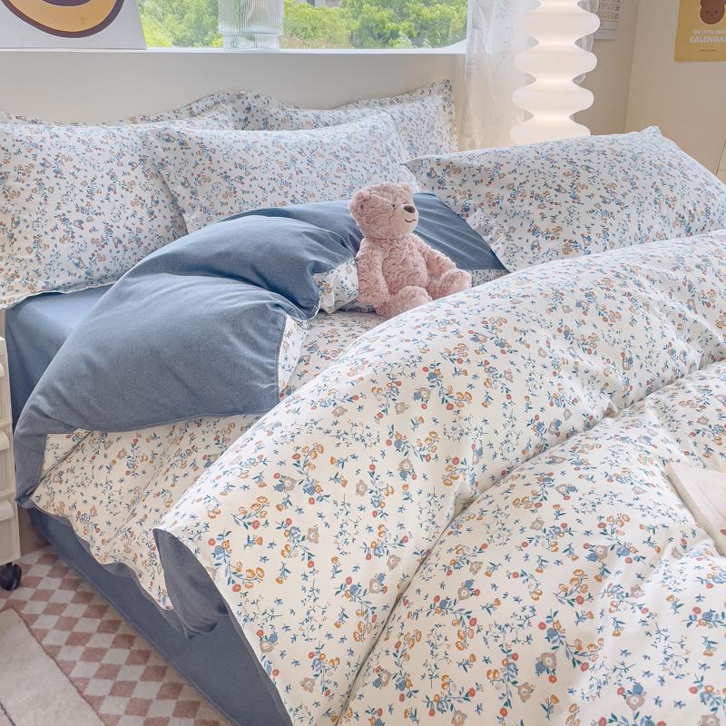 4pcs Cartoon Love Duvet Cover Set Simple Blue Plaid Bed Sheet Adults Kids Teenagers Bedding Comforter Cover with 2 Pillowcases