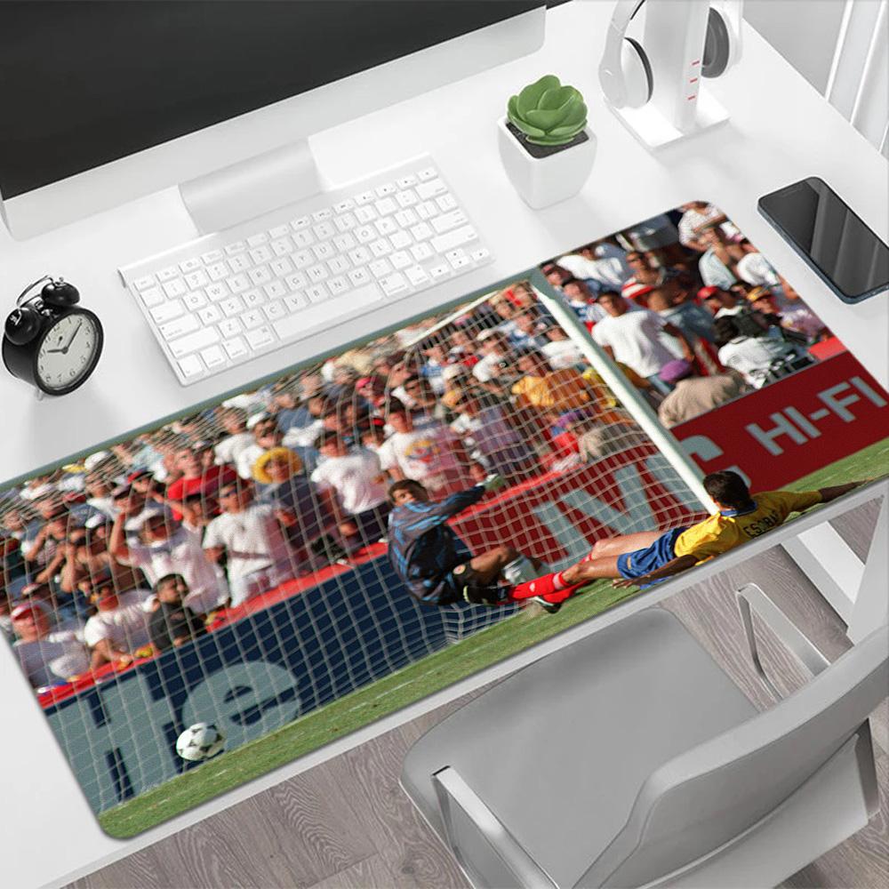 Sad Soccer Moment Gaming Mouse Pad Gaming Laptop Mouse Pad Computer Desk Keyboard Mat Non-Slip Rubber Bottom Office Desk Accessory
