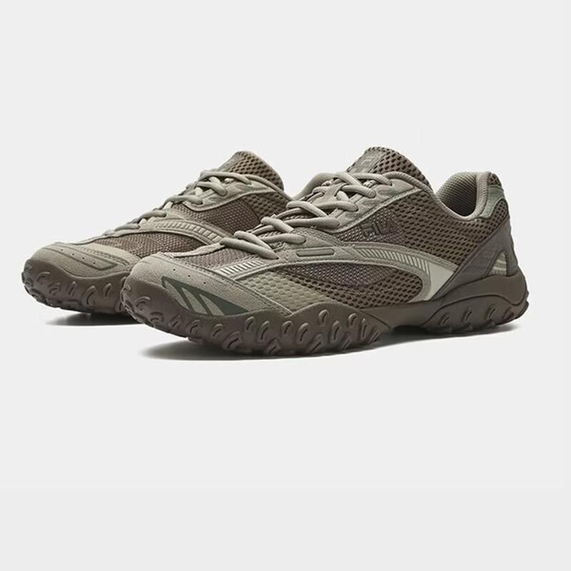 FILA Men s Jumping 2 German Trainer Sneakers US 8.5