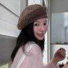 Versione Coreana Berretto a Maglia Retro Maillard da Donna Autunno Inverno Caldo Piccolo Cappello da Pittore Facciale Cappello in Lana Intrecciata