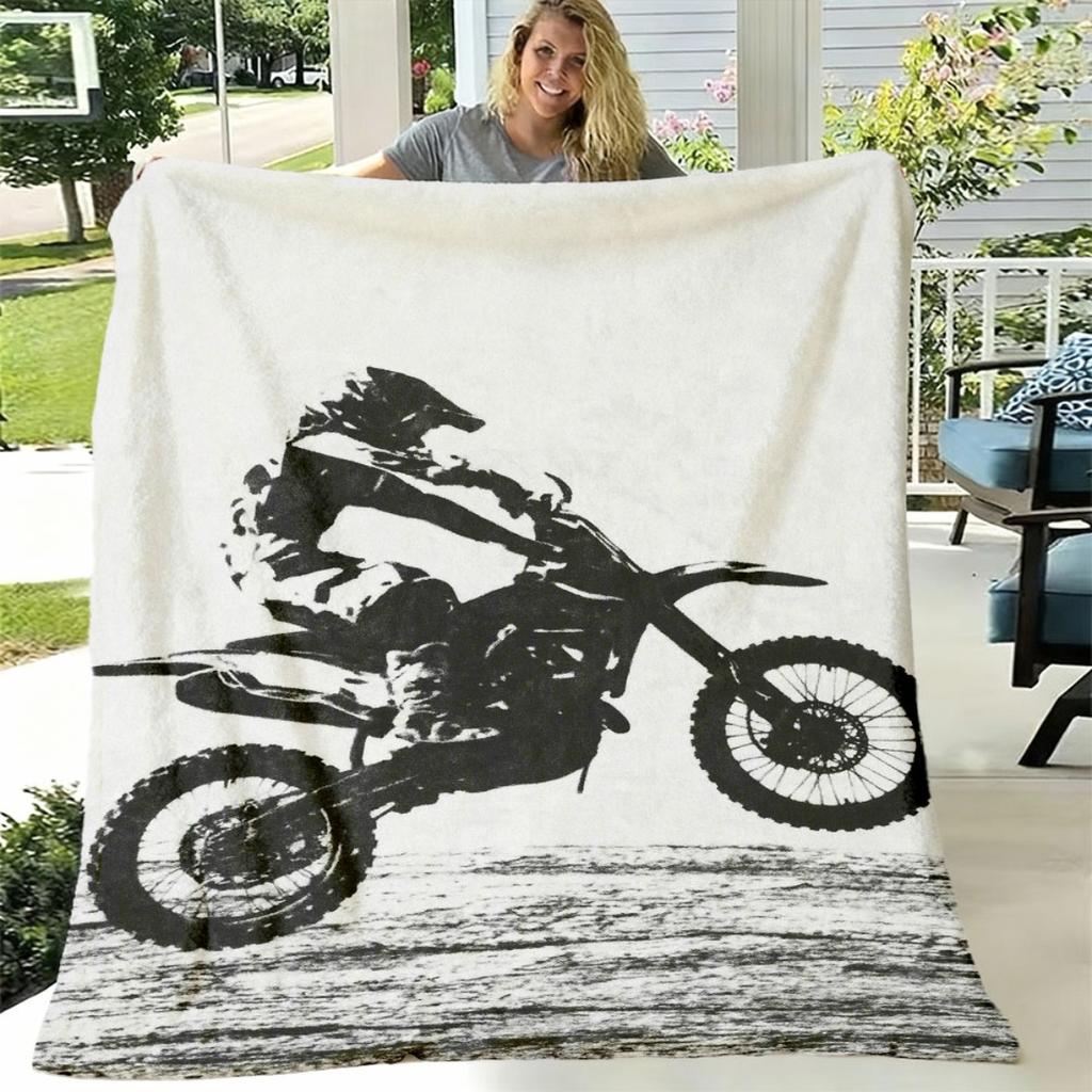 1pc Offroad Motorcycle Throw Blanket, Fun Motorcycle Offroad Racing Flying Racing Vintage Flannel Blanket, Black and White Bedding, Soft Warm Fluffy B