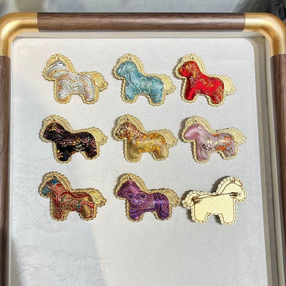 Cartoon Song Brocade Horse Brooch Chinese Style Little Pony Sweater Pin Clothing Accessory