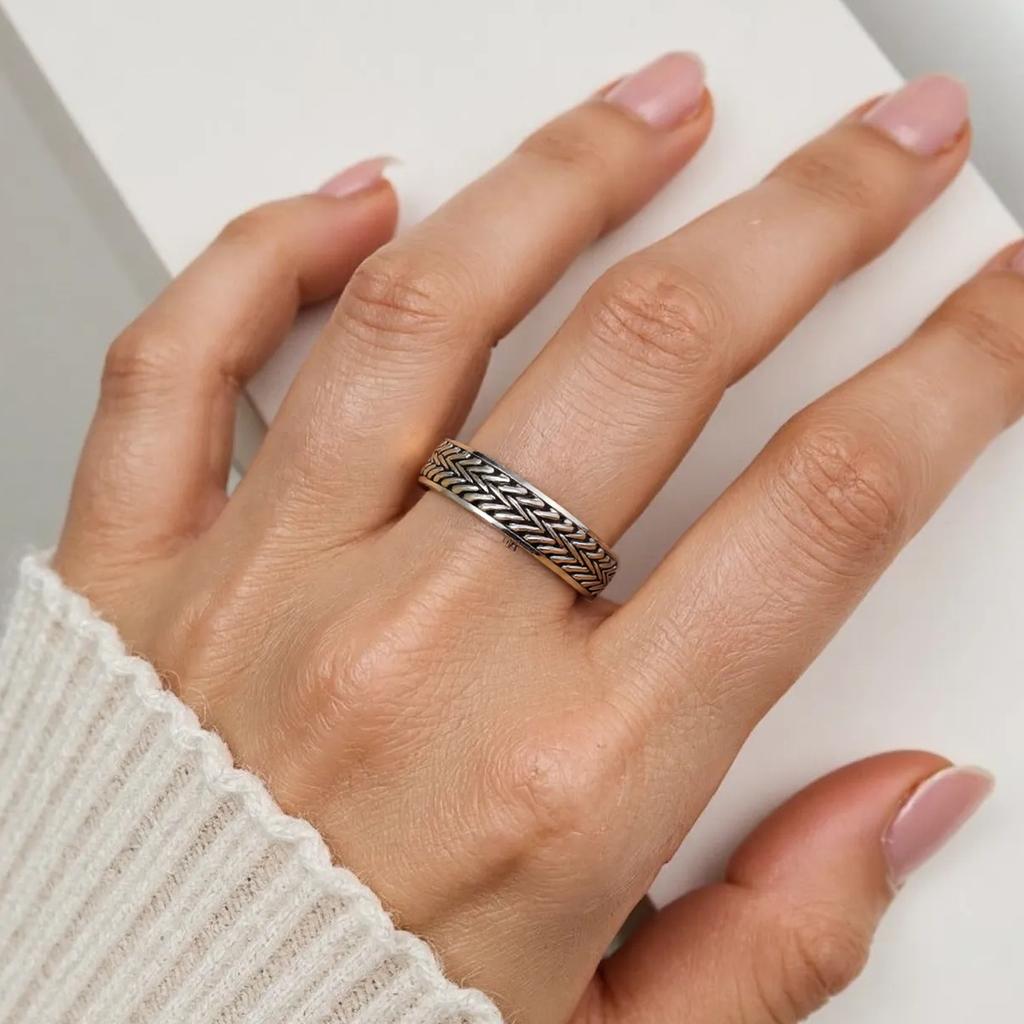 Practical Sturdy Brass Jewelry Stress Reliever Spinner Rings Accessory for Fashion Enthusiasts and Professional