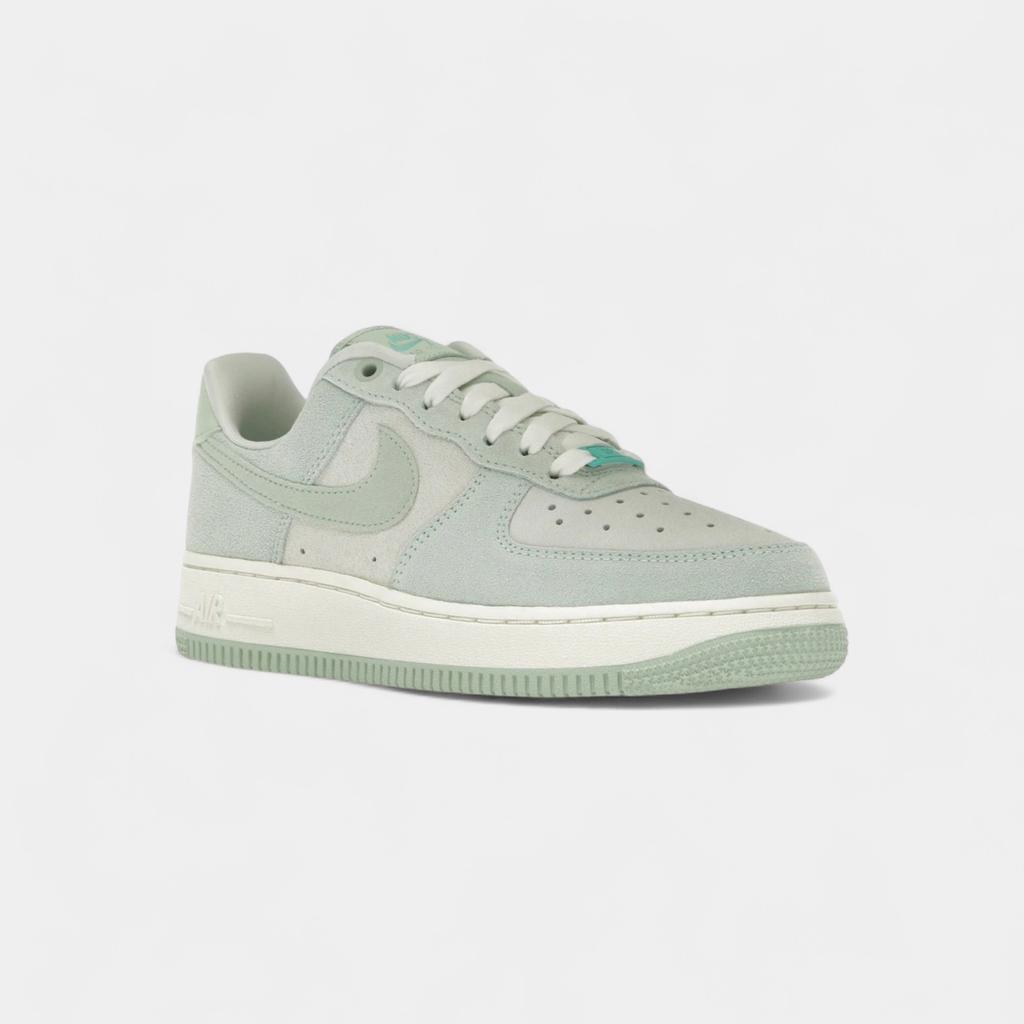 Nike Air Force 1 Low '07 SE Spruce Aura Pistachio Frost (Women's)