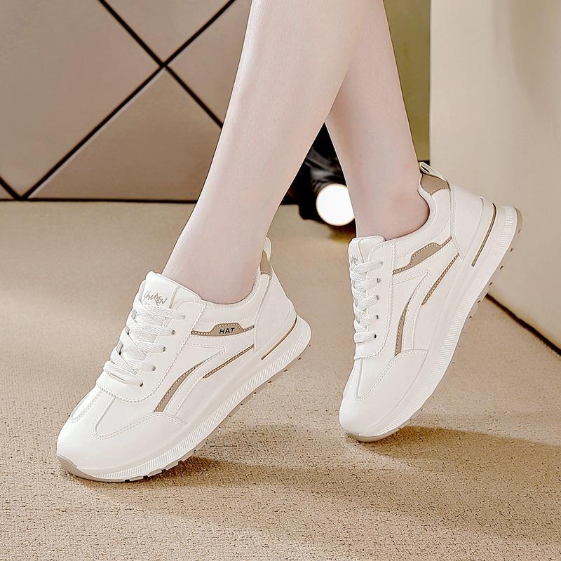 

2025 new spring and autumn sports and leisure shoes women s leather surface breathable soft sole comfortable non-slip wear-resistant single shoes 35