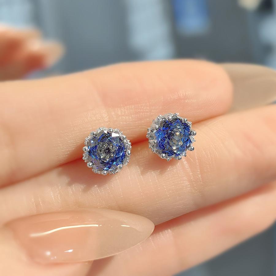 Octagonal Rose-Cut Tanzanite Pendant with High-Carbon Diamonds, Colorful Diamond Earrings, and Paraiba Ring