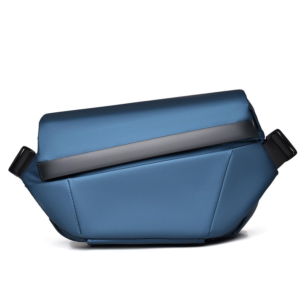 Trend messenger bag men's cycling function tooling bag trendy brand mailman bag breast bag commuter leisure shoulder bag