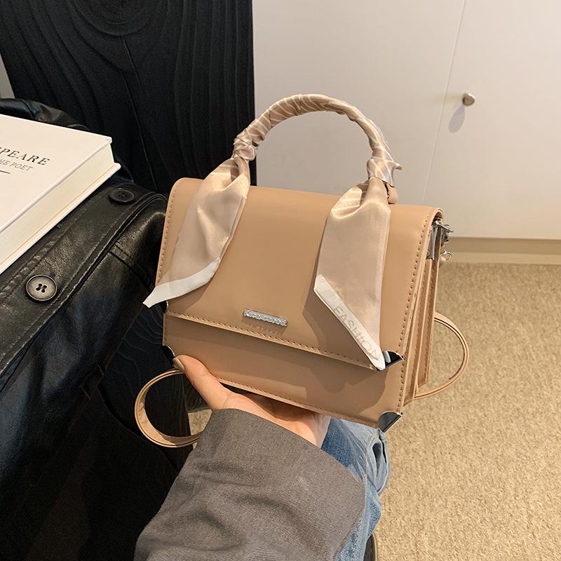 Niche Bag Women's New Korean Style Women's Bag Fashion Trend Chain Shoulder Bag Simple Texture Crossbody Bag Women