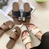 Trendy Design Slipon Sandals Minimalist Stylish Flat Slippers For Ladies Outdoor Leisure Wear