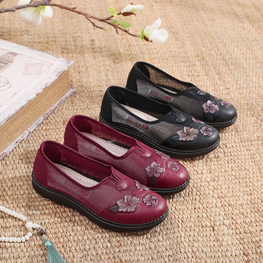 ****** and summer new old ******* cloth shoes women's single shoes breathable mesh shoes non-slip s**t-soled mother shoes middle-aged and elderly flat