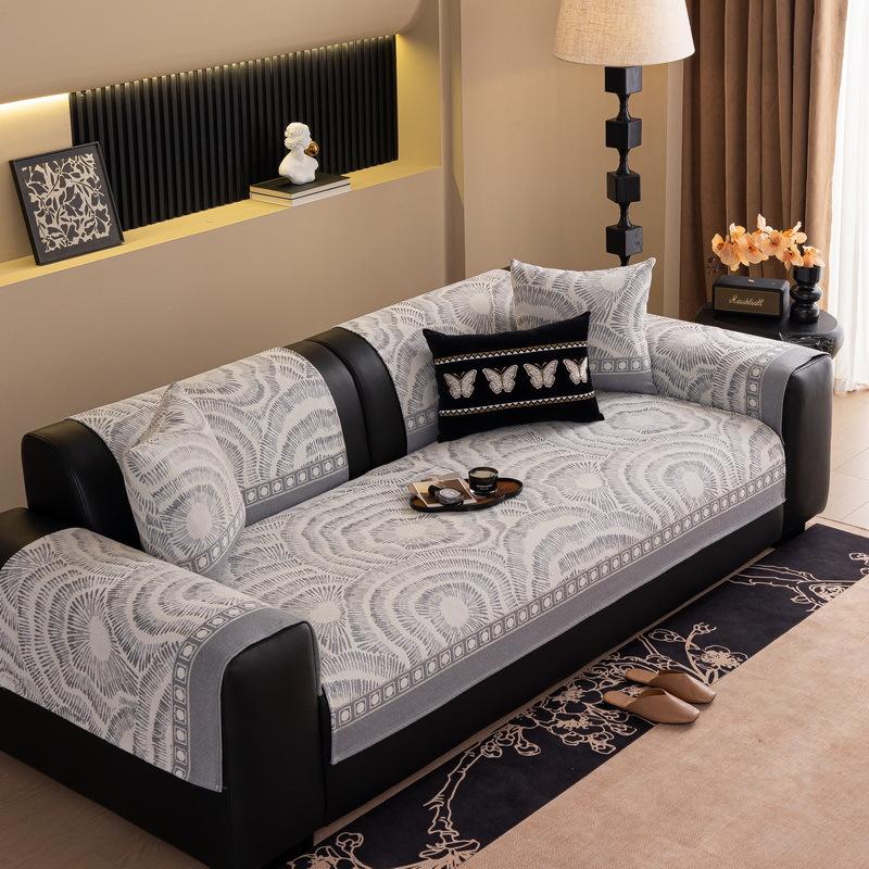 

Sofa Cover Pad Universal In All Seasons, Sofa Cover New Fixed Non-Slip Leather Cover Cloth Seat Cushion Light Luxury And Advanced Sense 70*70cm