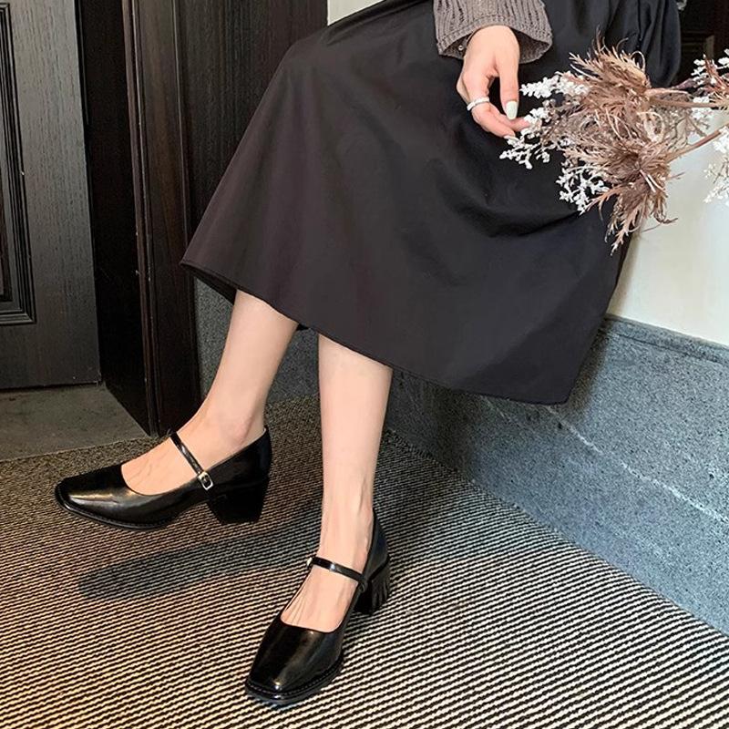 Grape mother has the same temperament, square head and thin word with light mouth commuting thick high heel Mary Jane single shoes women