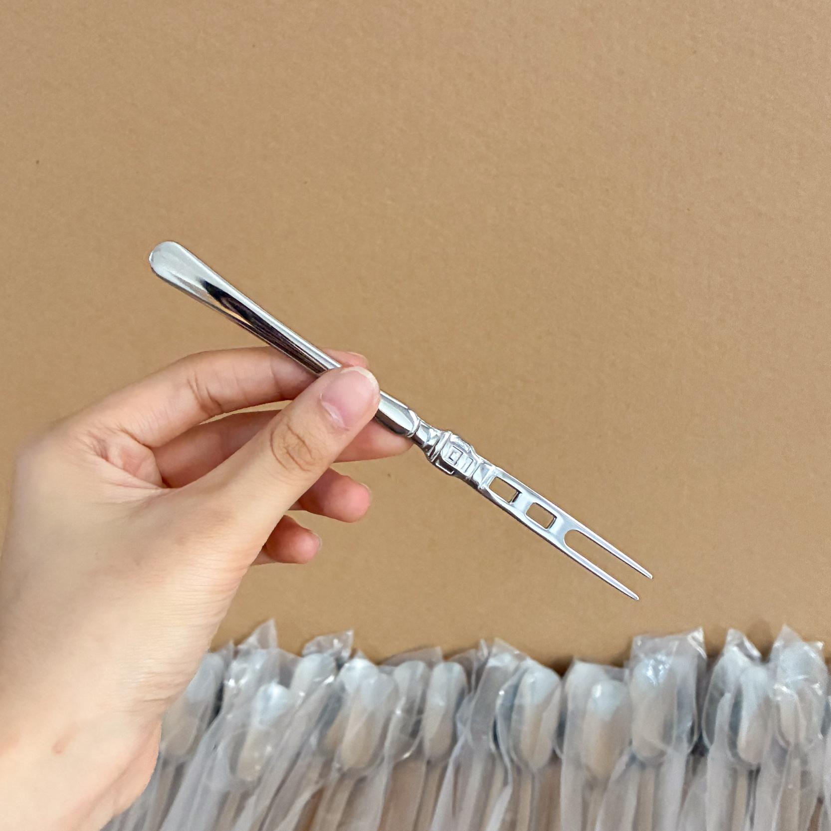 

High-end 304 Stainless Steel Fruit Fork Home Hotel Kitchen Tableware Light Luxury Cake Dessert Pancake Fork and Fruit Skewer New