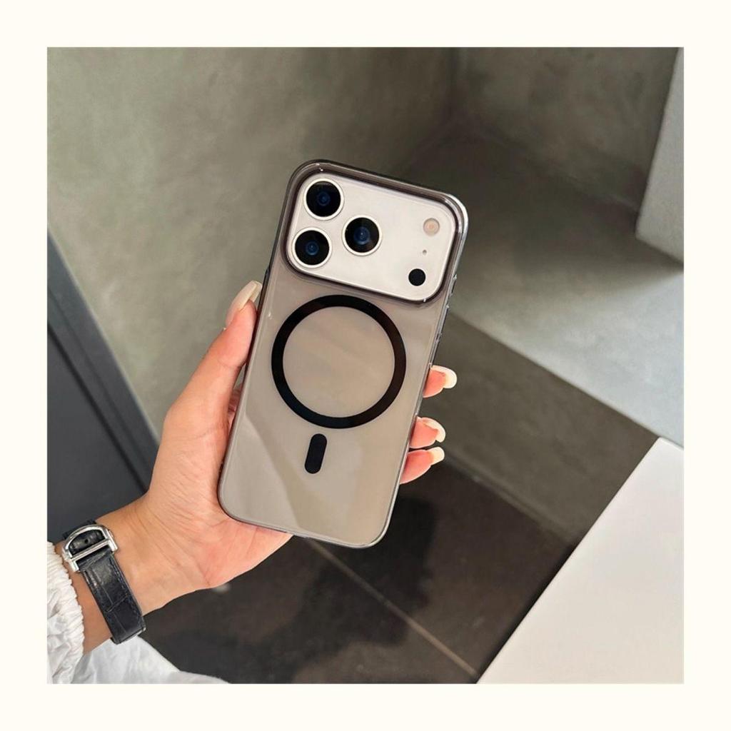 Ultra-Thin Transparent Anti-Yellowing Magnetic Case for Apple iPhone 15Plus/16Pro/17Air/17ProMax