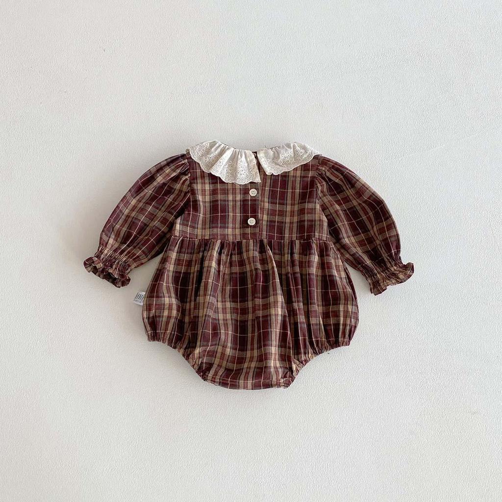 Autumn Retro Plaid Romper with Lace Collar for Baby Girls, Outdoor Crawling Suit