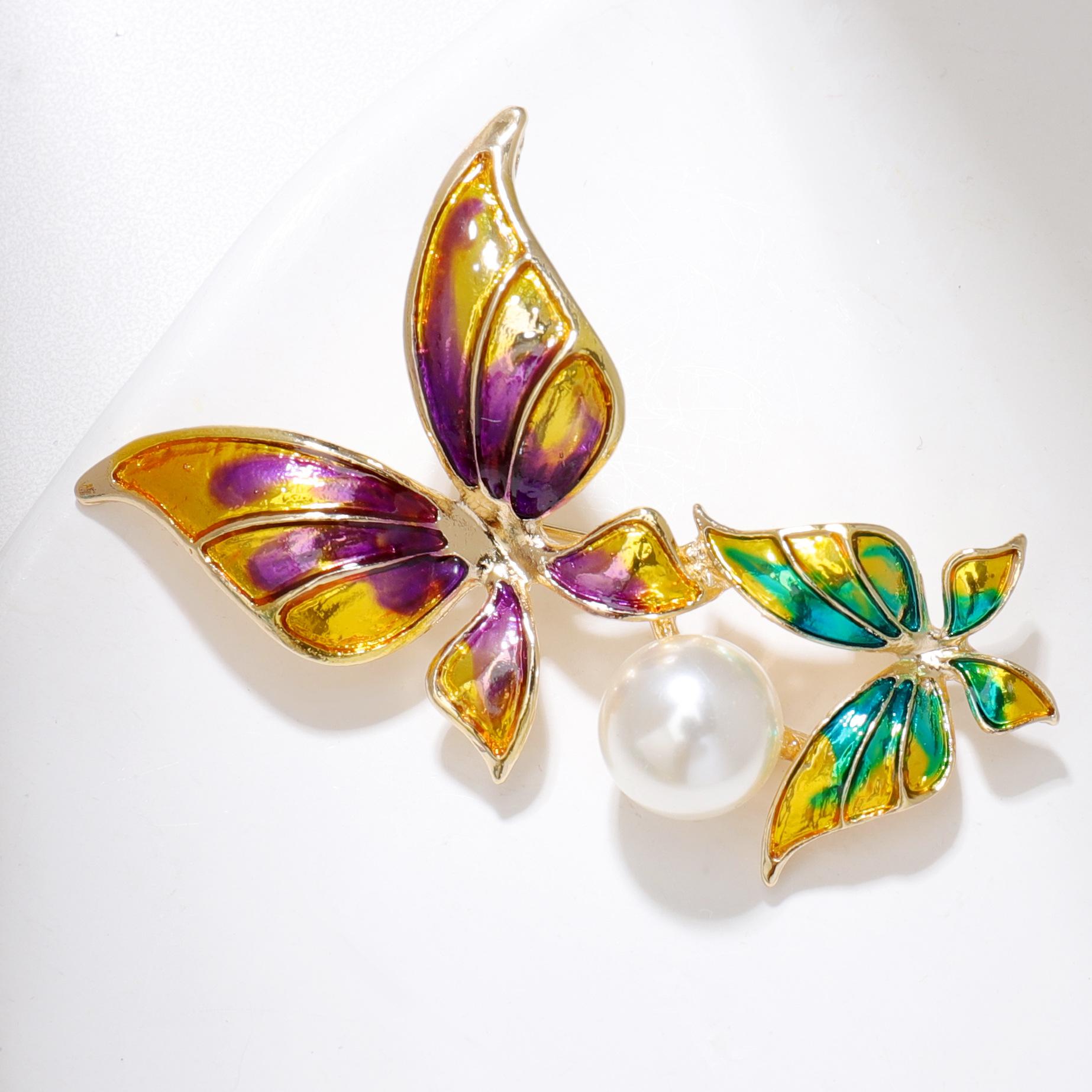 

Винтажные Роскошные Большие Блестящие Броши-Булавки с Стразами в Виде Бабочек для Женщин Блестящая Бутиковая Декорация Корсаж Банкетная Булавка Брошь