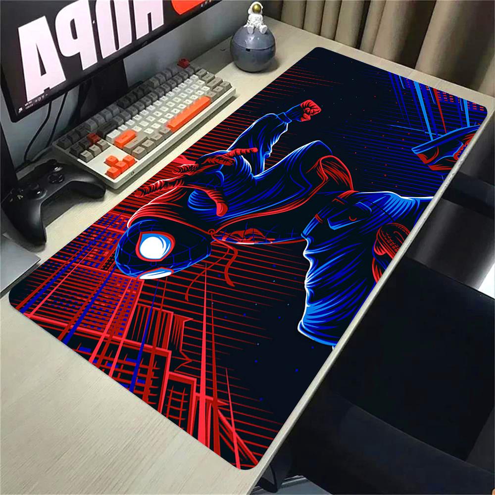 Marvel Spider Man Mauspade XXL Anime HD Gummi Tastatur Mauspade Geeignet für Schreibtisch Laptops Gaming Zubehör Rutschfest