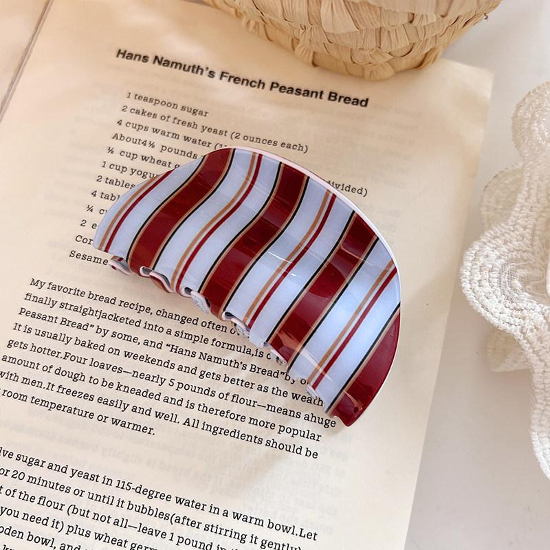 Elegant Plaid Print Hair Claw Clips for Women Vintage Geometric Crab Hairpins Barrettes Women Hair Accessories Sweet Headwear New