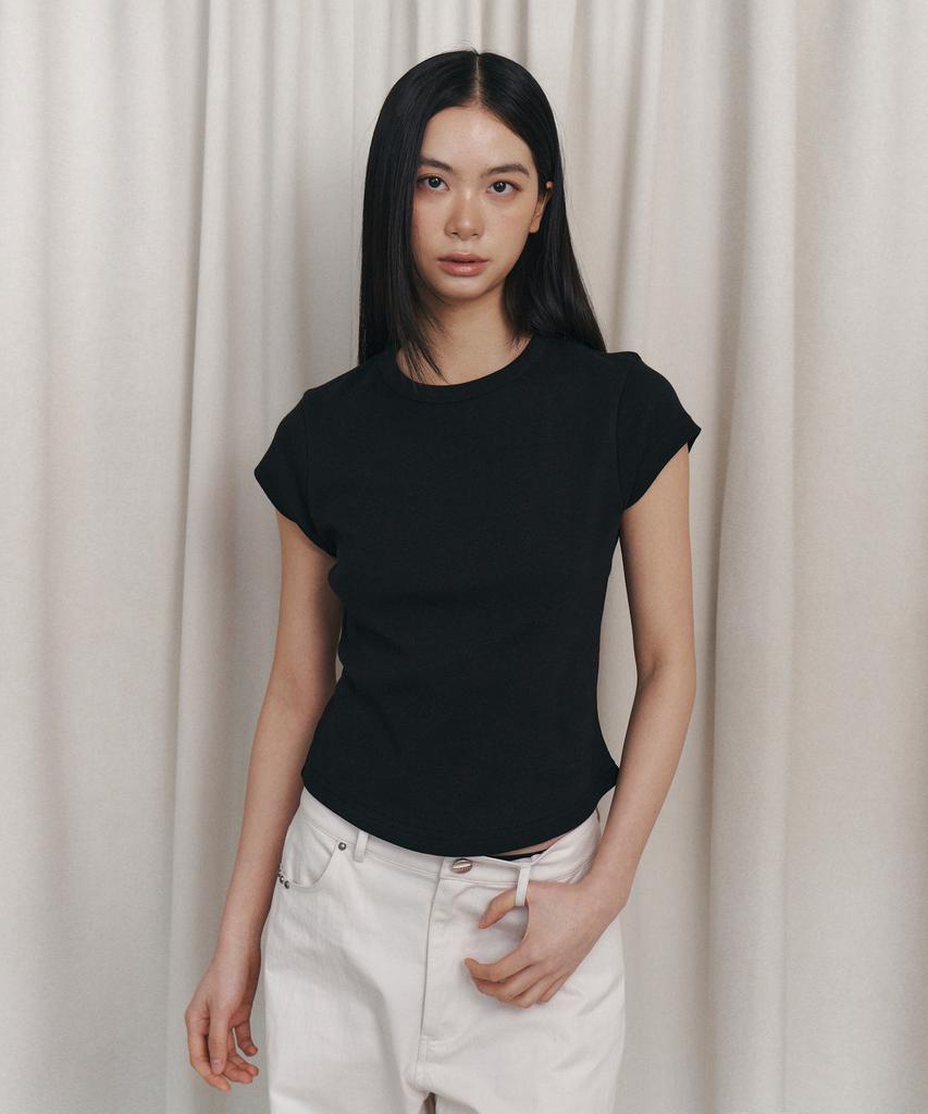 Kyuliti C 90S Line Basic T-Shirt_Black