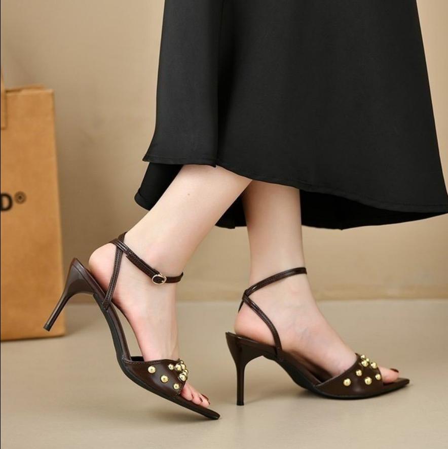 Summer Retro Rivet Peep Toe Women Sandals Fashion Buckle Strap Thin High Heels Stripper Shoes Mujer Banquet Dress Shoes