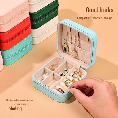 Compact Leather Jewelry Box for Necklaces and Earrings - Elegant Storage Gift