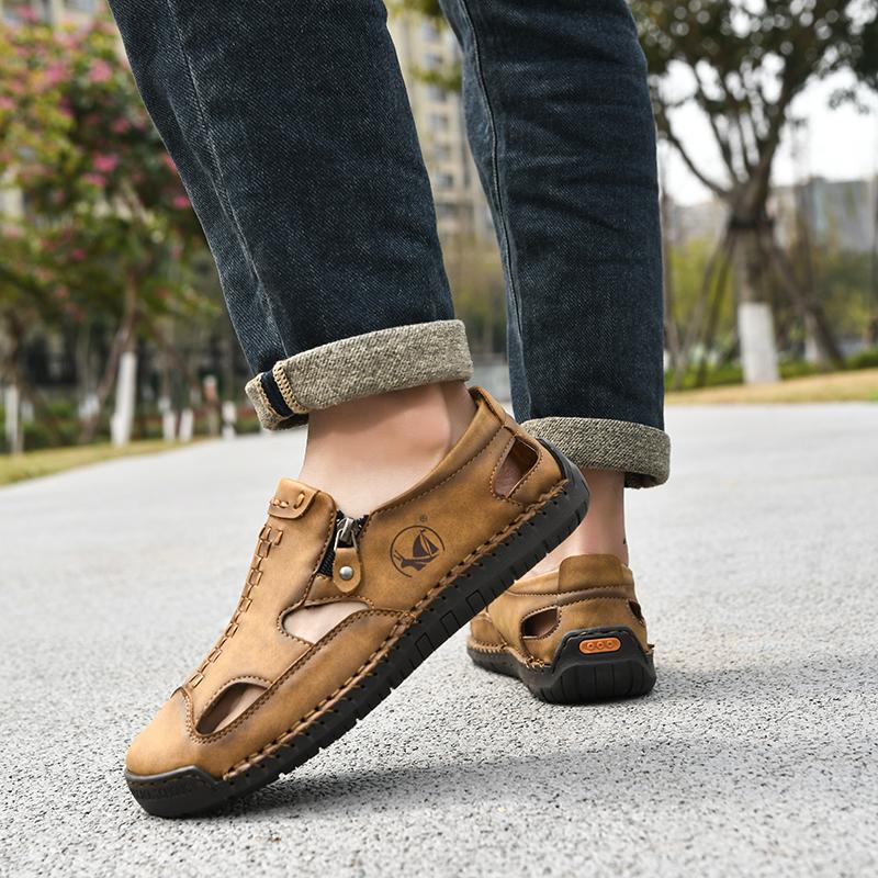 Fashion 2025 New Men's Beach Fashion Sandals Lightweight Male Mens Slip on Shoes Walking Travel Non-Slip Flats Outdoor Summer Footwear