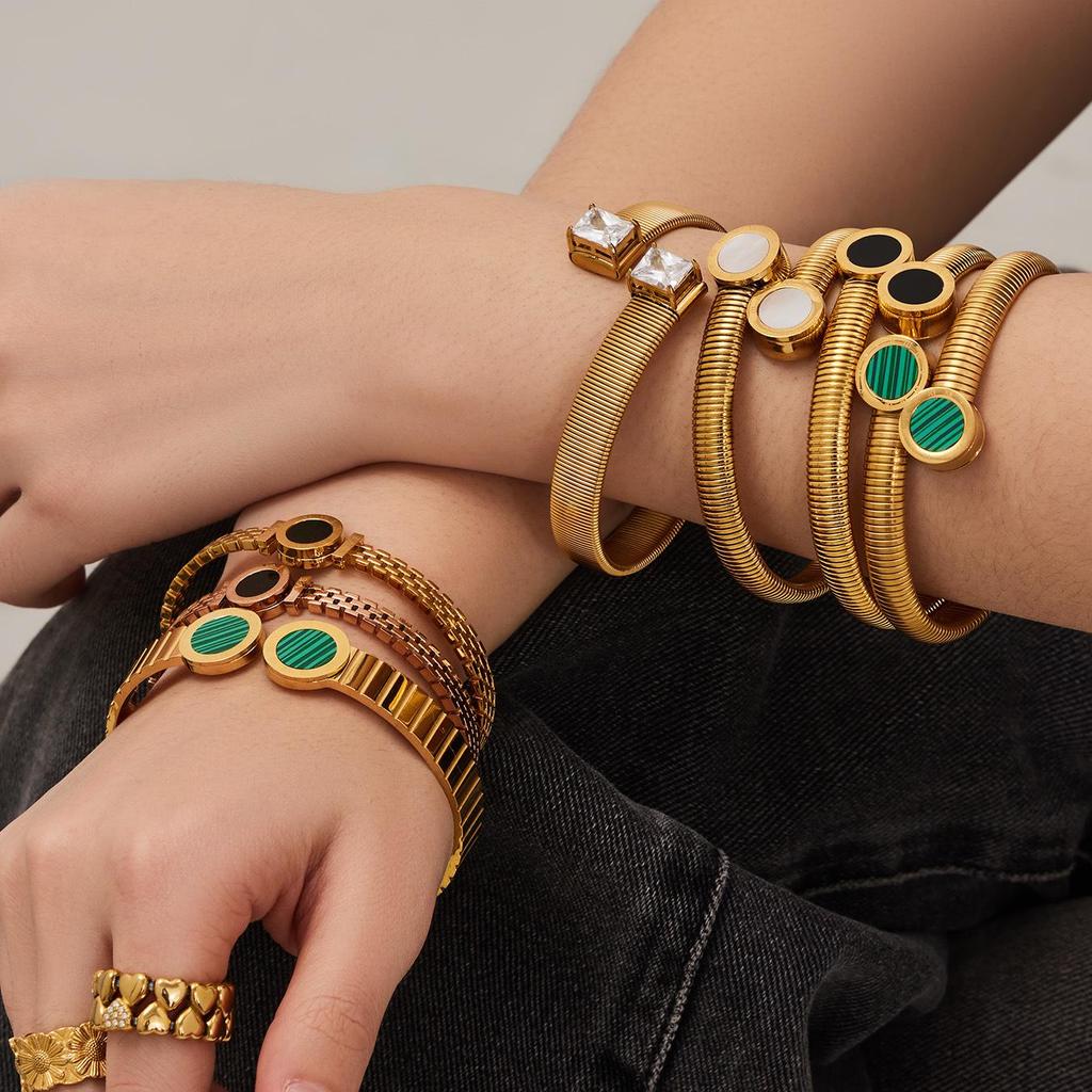 European Luxury Roman Numeral Dial Shell Acrylic Stainless Steel Openable Bracelet