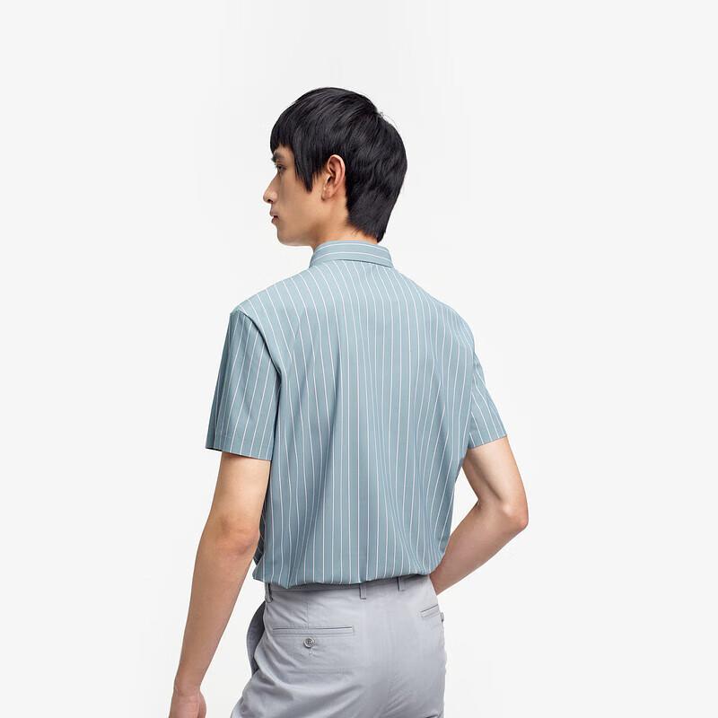 K-Boxing Men s Classic Striped Short Sleeve Shirt 175/L