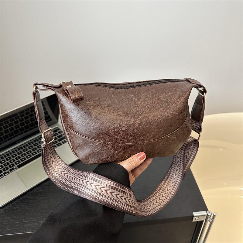 

Chic Vintage Soft Pu Dumpling Bag For Women In Coffee Brown And Black Stylish Design кофейный