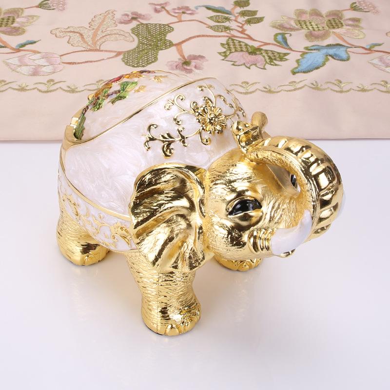 European retro elephant ashtray creative personality trend spherical metal cover multi-functional office home living room