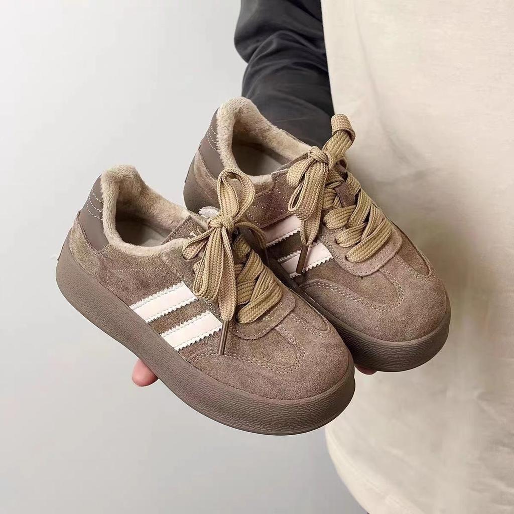 Girls' sports shoes autumn and winter 2025 new children's velvet two cotton shoes women's treasure winter moral training shoes boys' casual shoes