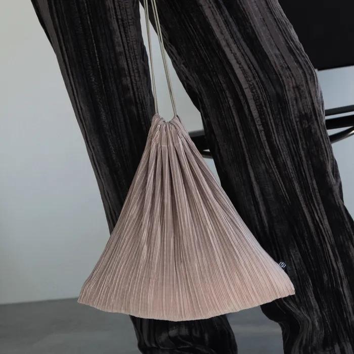 Pleats Bag (ivory)