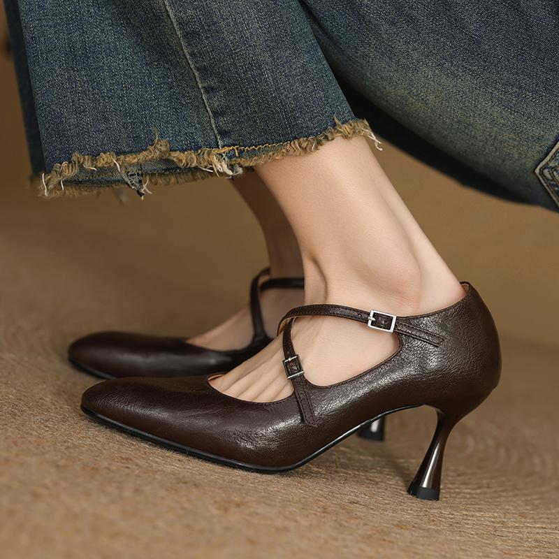 Fashion 2025 New Spring Square Heeled Women Pumps Buckle Strap Genuine Leather Office Lady Shoes Woman Retro Round Toe Black Mary Janes