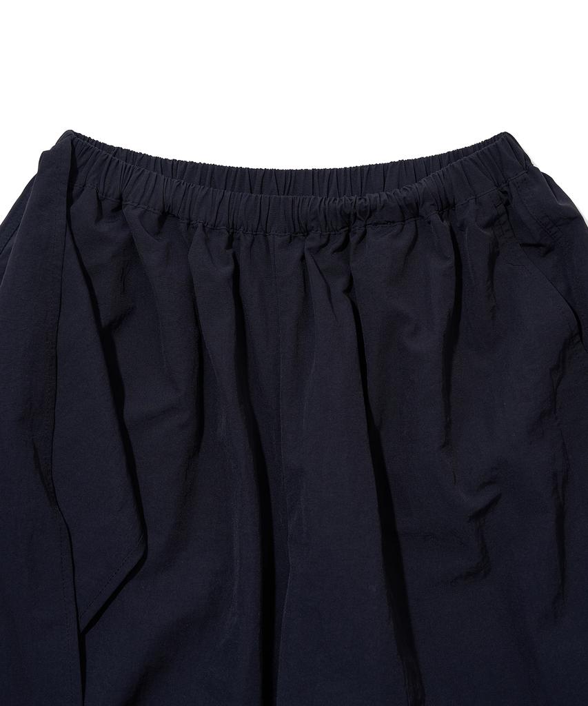 YOUHEE Parachute Layered Pants_Black