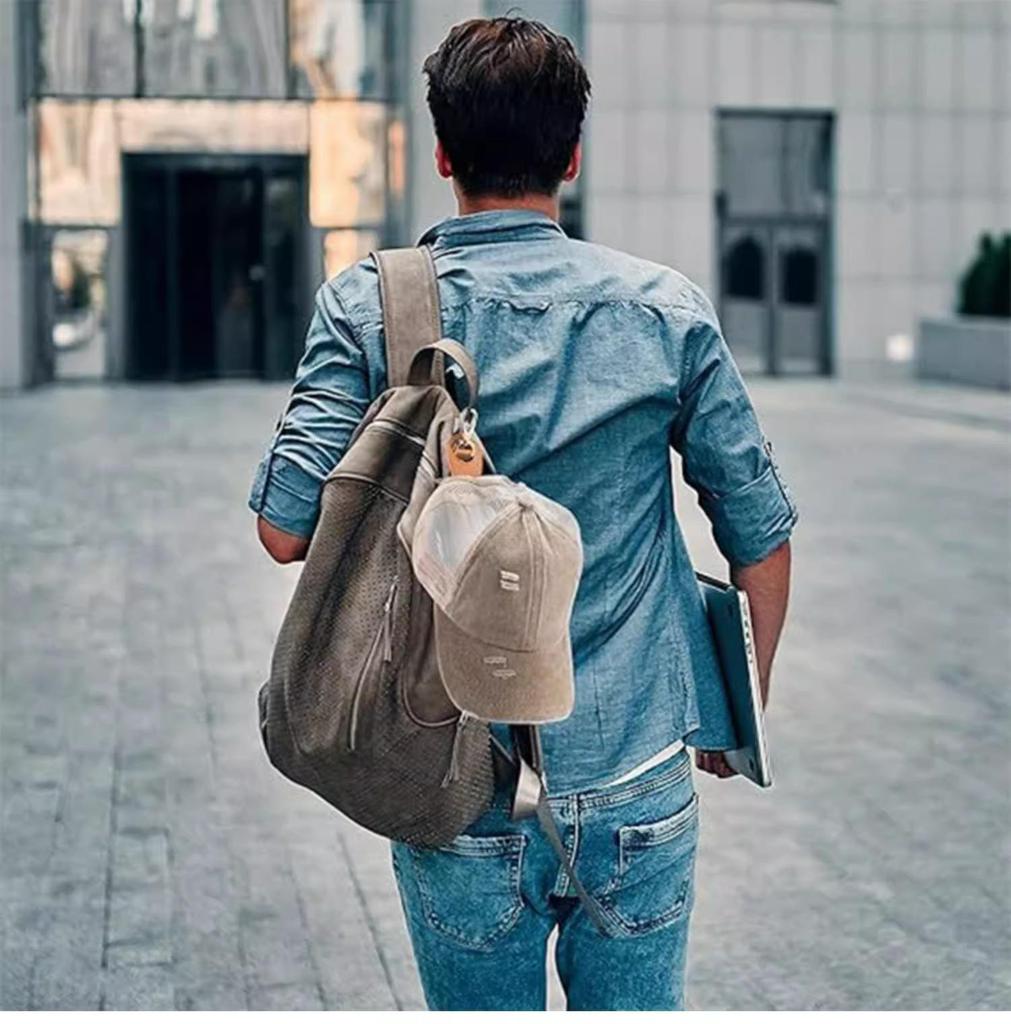 Travel Hat Clip Leather Simple Golf Baseball Hat Clip Summer Hat Strap Towel Glove Storage Wallet Buckle Hands-free Latch Clip