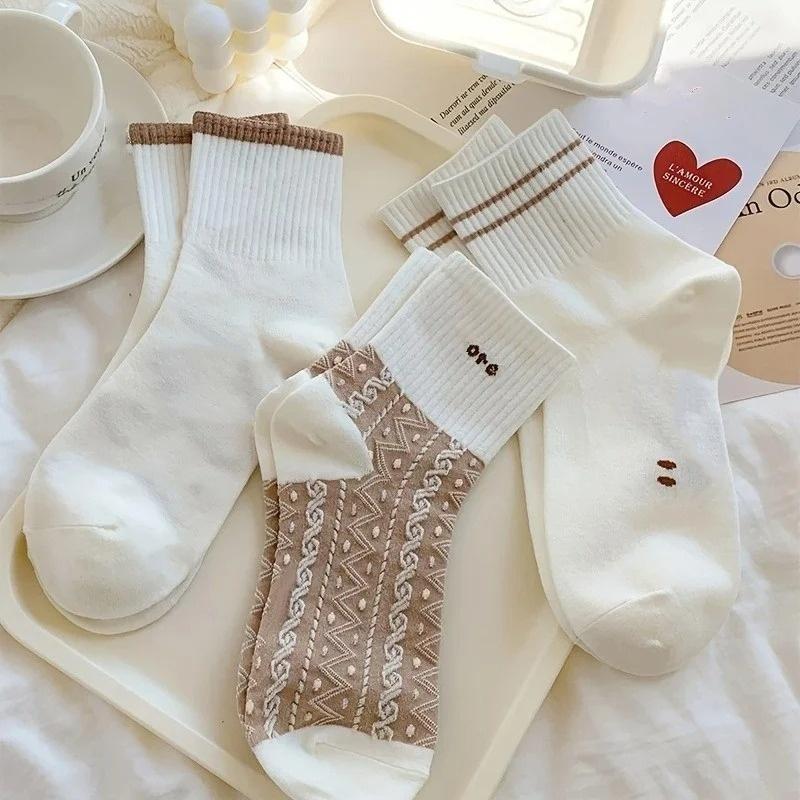 5 Pairs Cute Smiling Print Socks, Comfy & Soft Crew Sports Socks, Women'S Stockings & Hosiery