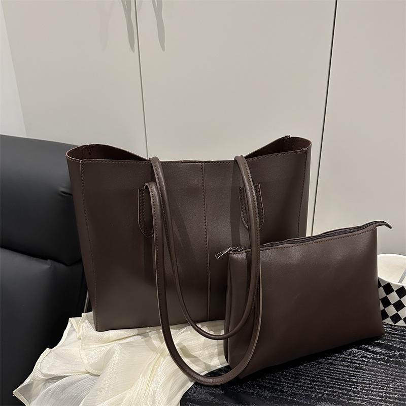 One Shoulder Underarm Tote Bag, New Fashionable Solid Color Texture, Casual and Simple Commuting Handbag, Large Capacity Mother and Child Bag