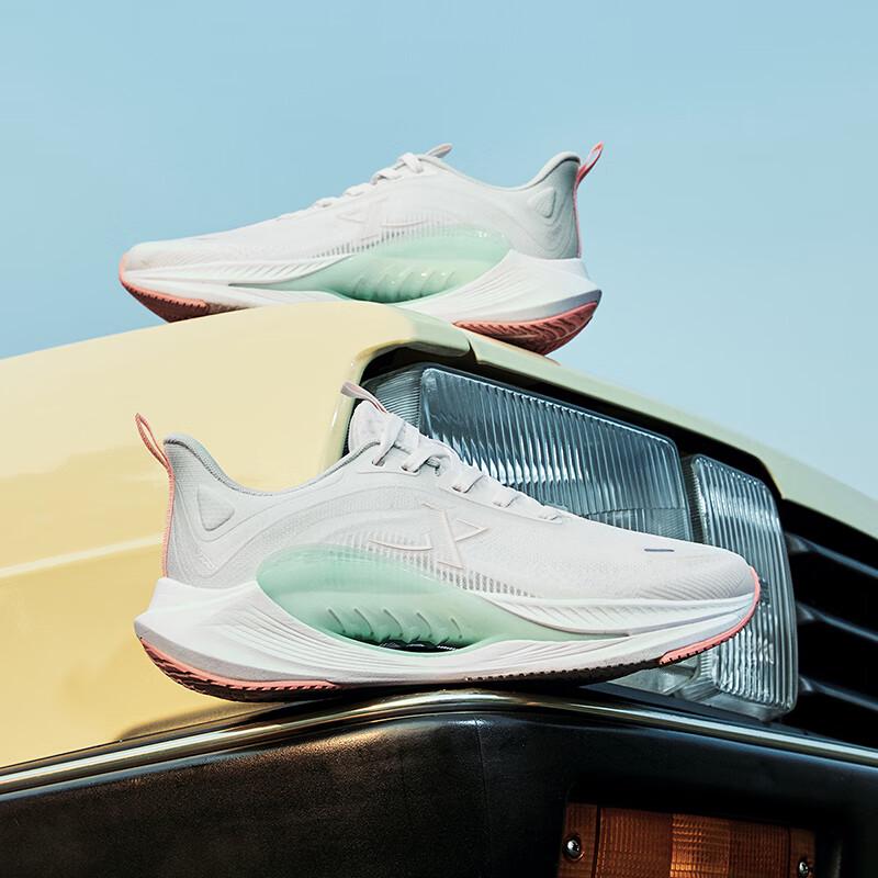 Xtep Hydro Wind 7.0 Women's Running Shoes