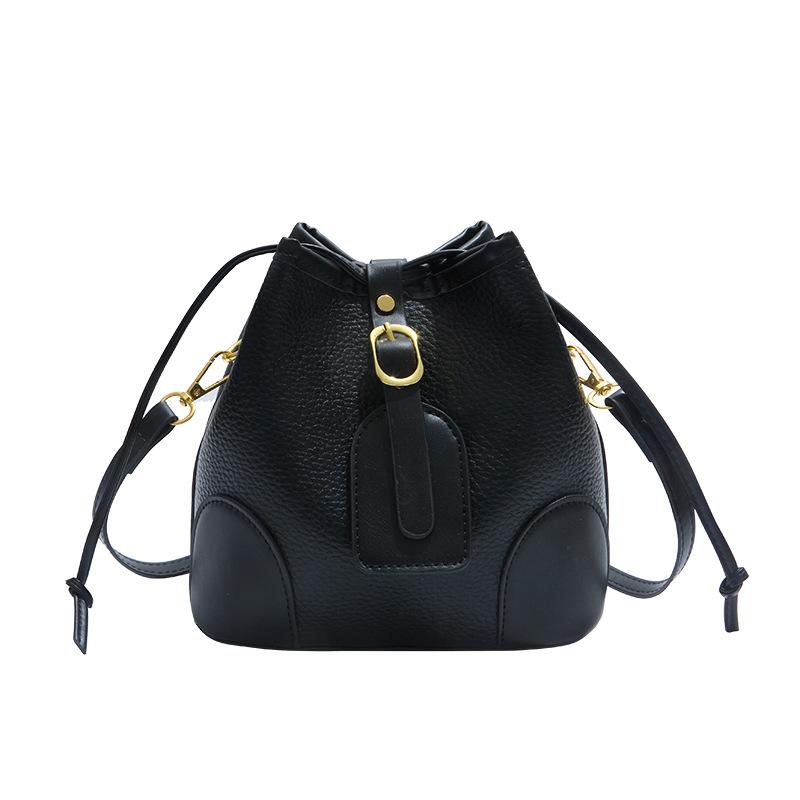 

Contrasting color bag women s new shoulder messenger women s bag fashion handbag with bucket bag