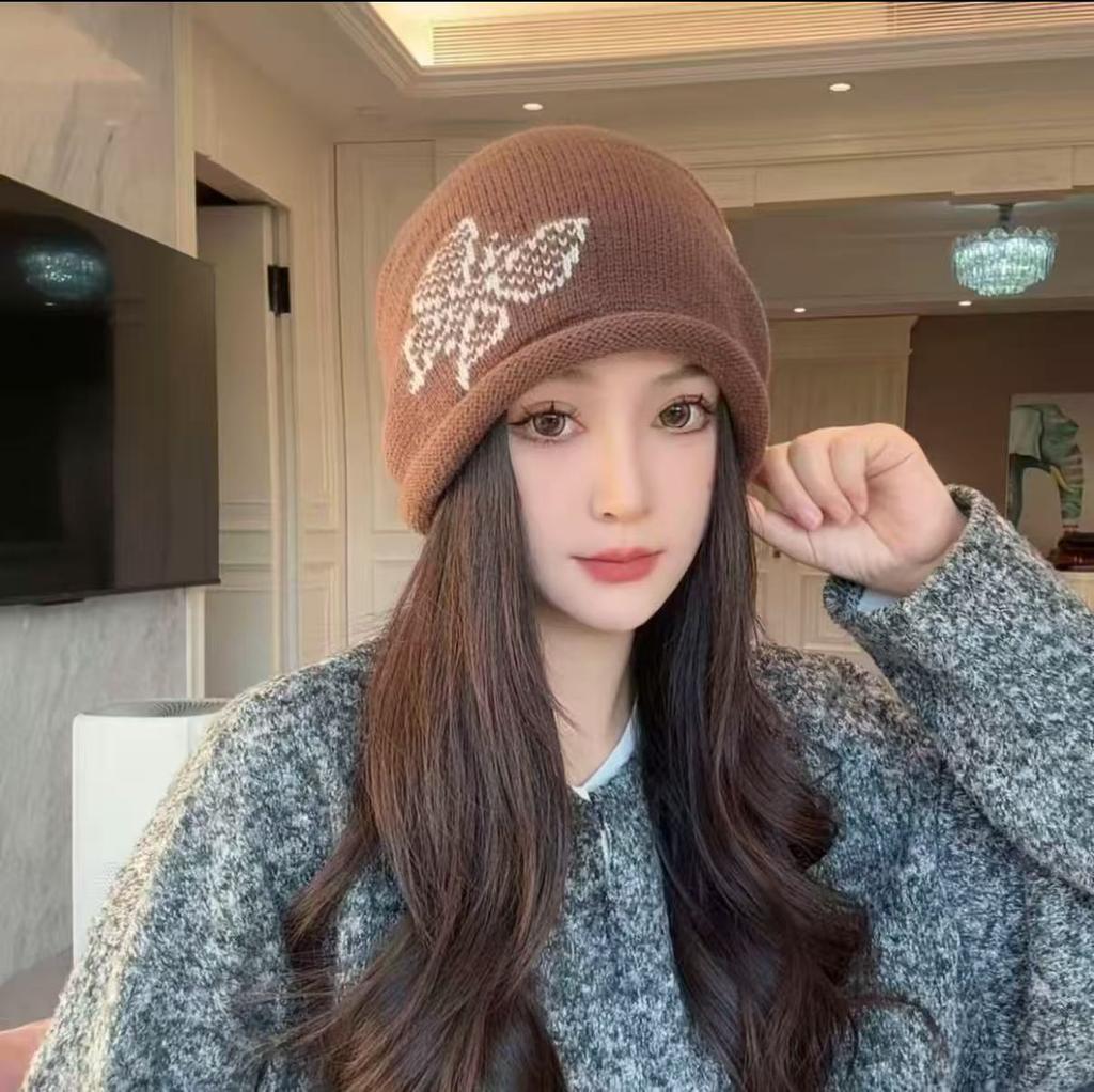 2025 new crimping drawstring stacking hat showing a small face knitted autumn and winter warm ear protection hat women's cold hat Baotou hat