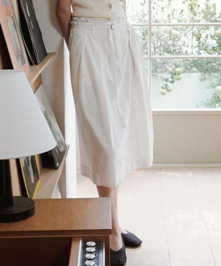 Kwinseulaebis Volume Silhouette Belted Cotton Gathered Skirt_White_2Colors