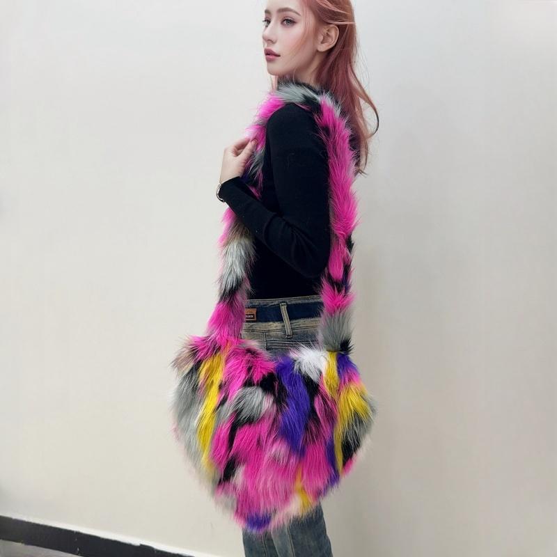 Winter New Women's Shoulder Bags High-end Imitation Fox Fur Ladies Handbag Fashion Trendy Heart Shape Soft Plush Messenger Bag for Women's Day Gifts
