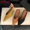 Scarpe da donna – Mules da donna