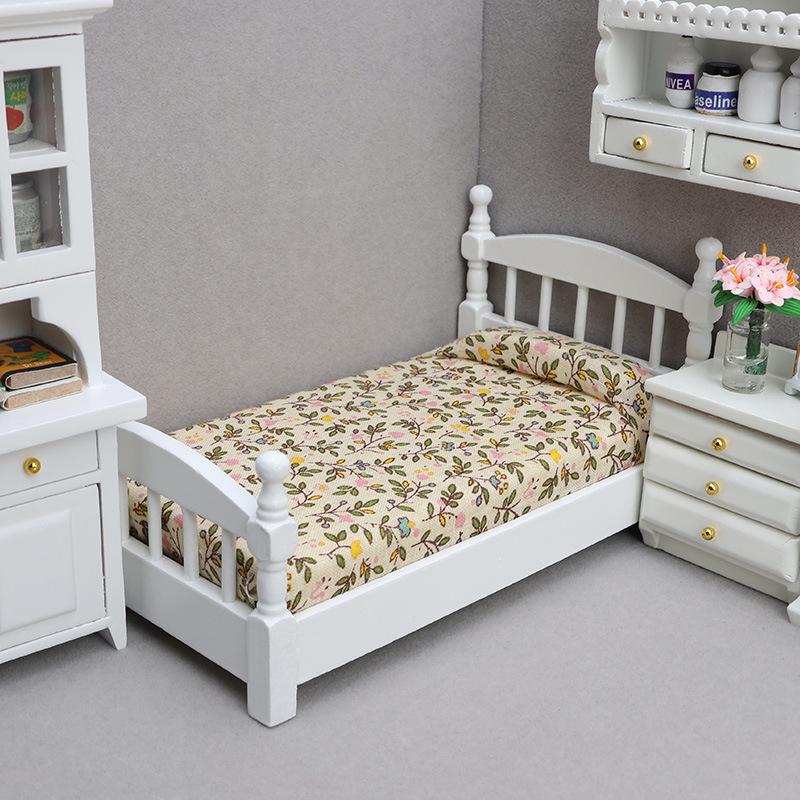 1:12 Mini Dollhouse Single Bed Furniture Ornaments, OB11 Model
