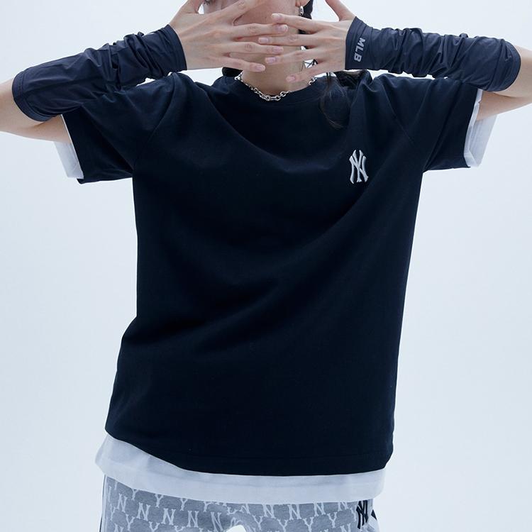 New MLB Set in Sleeve T Shirt Unisex Black 31TS03131-50L