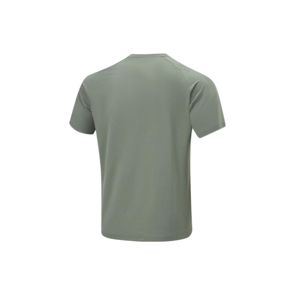 Li Ning Kühlendes Tee T Schnelltrocknendes Lässiges Oberteil Logo Buchstabendruck Rundhals Gestricktes Sport Kurzarm T-Shirt Herren Oberteile Hellrauchgrün ATSU589-4