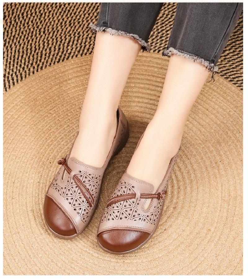 Fashion New Casual Mother Flats Summer Hollow Out Moccasins Women's Slip On Shoes 42 String Loafers Woman Faux Leather Flats Patchwork