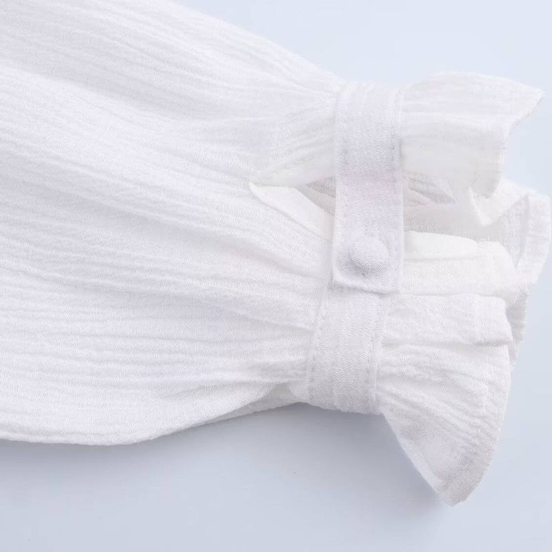 Kaslead New Arrival Women's Clothing Fashion Style Fashion Minimalist Cut Out Embroider Short Shirt 8741022